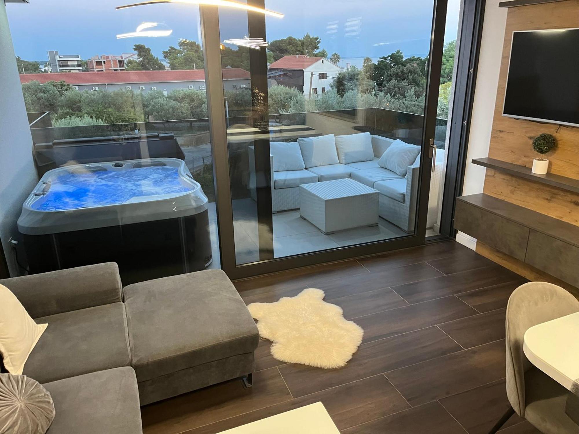 Grandpalazzo Apartments Vir Exterior photo